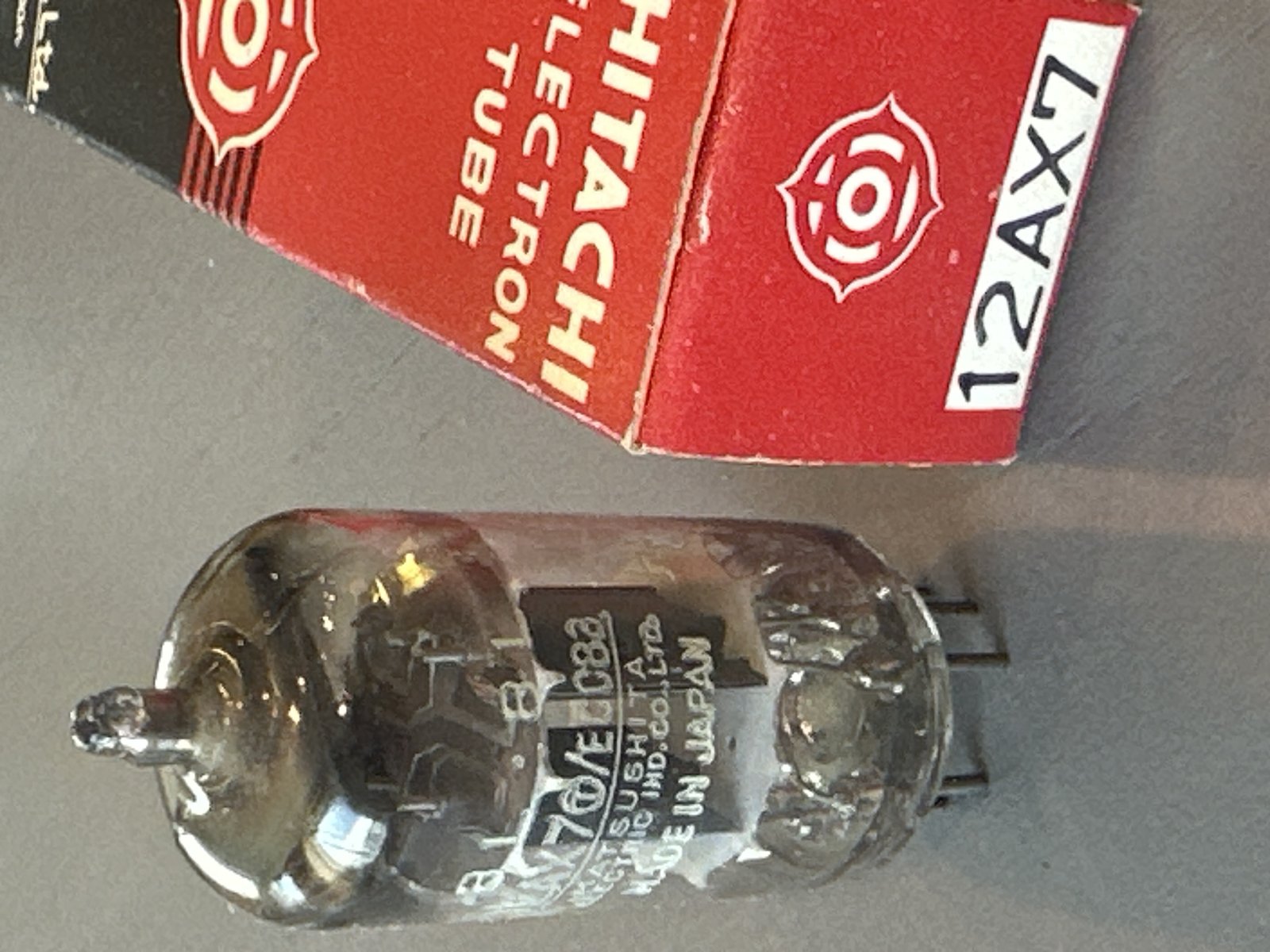 Tube foto