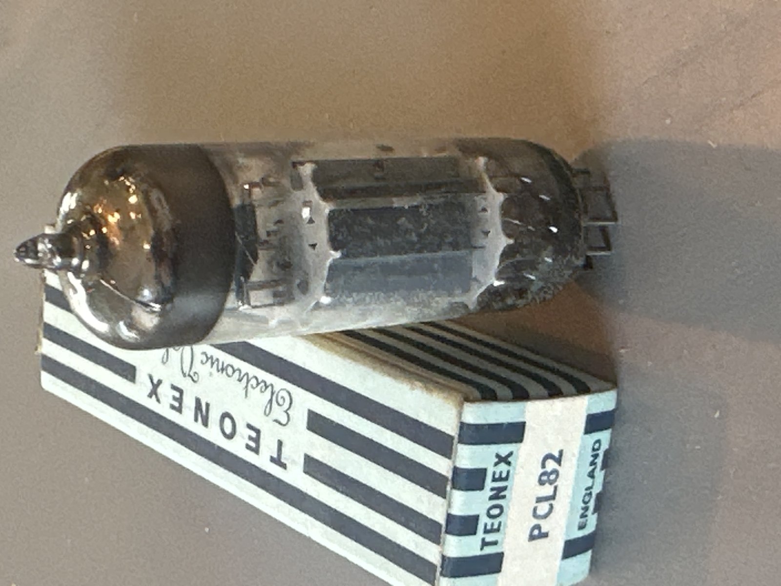 Tube foto