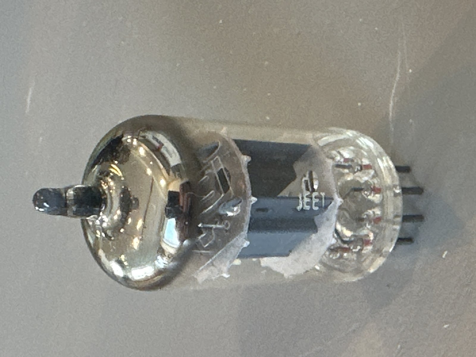 Tube foto